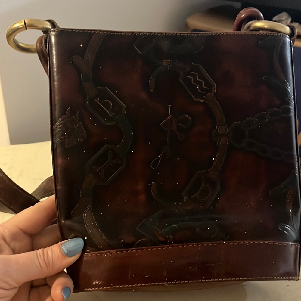 Small cross body Burdiness Bag - as is/needs love - Italian leather bag